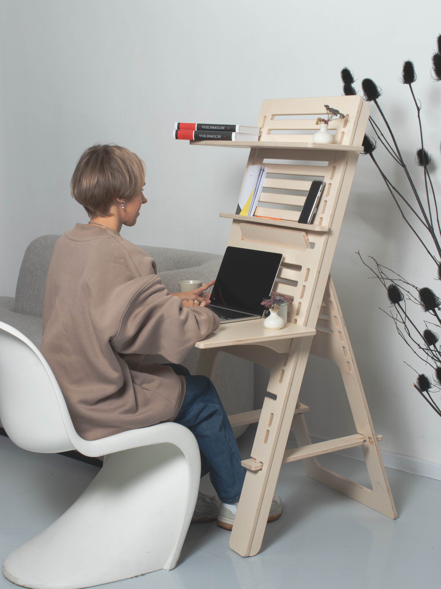 Focusdesk — Clear Lacquer